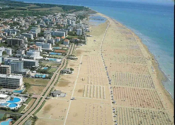 In 37158 Апартаменты *